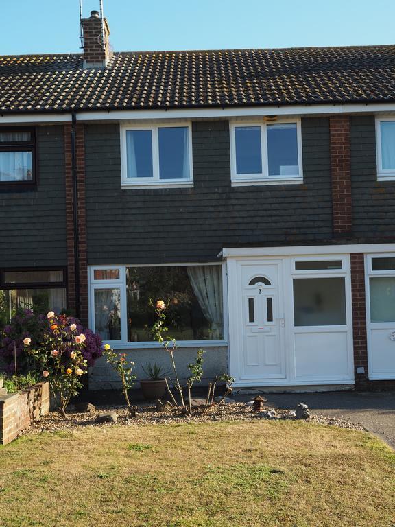 Seair Villa Rustington Exterior photo